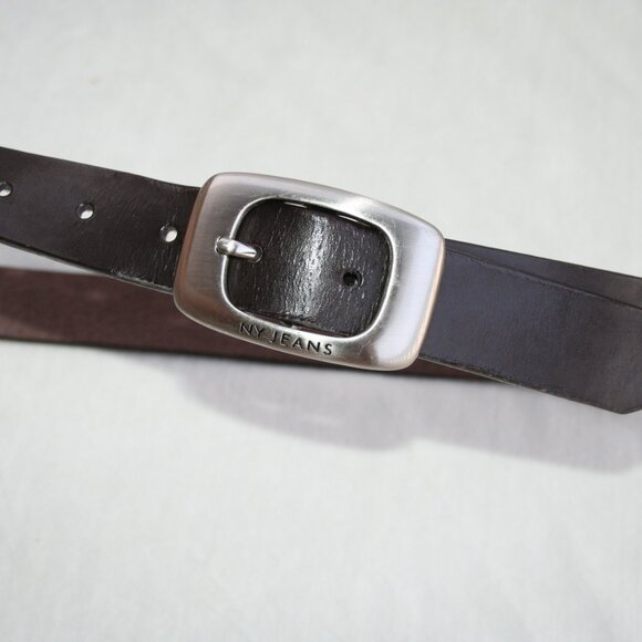 ✨NY & Co LADIES LEATHER BELT SIZE M WOMENS METAL BUCKLE EUC DARK BROWN DESIGNER - Picture 12 of 14